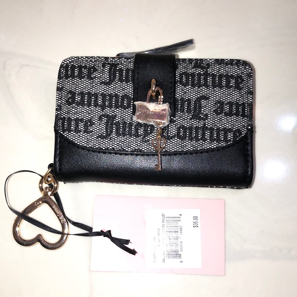 Juicy Couture Black Beige Eastside Westside Faux Leather Tab Card Wallet NWT